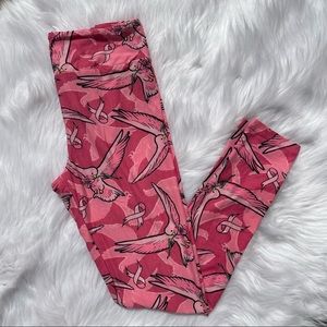 LuLaRoe Breast Cancer Dove Leggings One Size